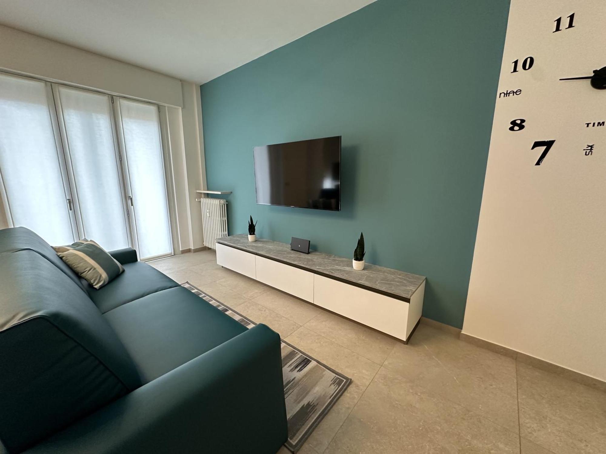 Appartamento Deluxe Fronte Ospedale 莱尼亚戈 外观 照片